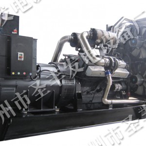 800千瓦卡得城仕柴油發(fā)電機(jī)組