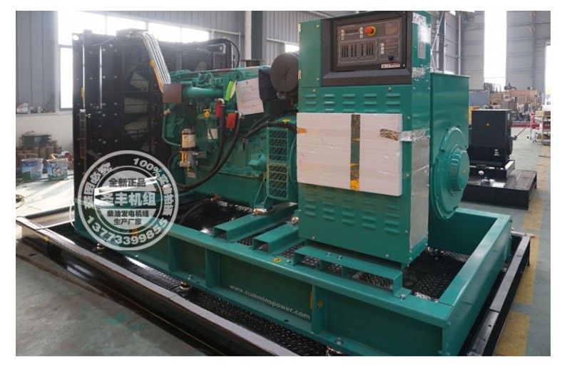 1500KW英國康明斯柴油發(fā)電機組價格QSK60G4