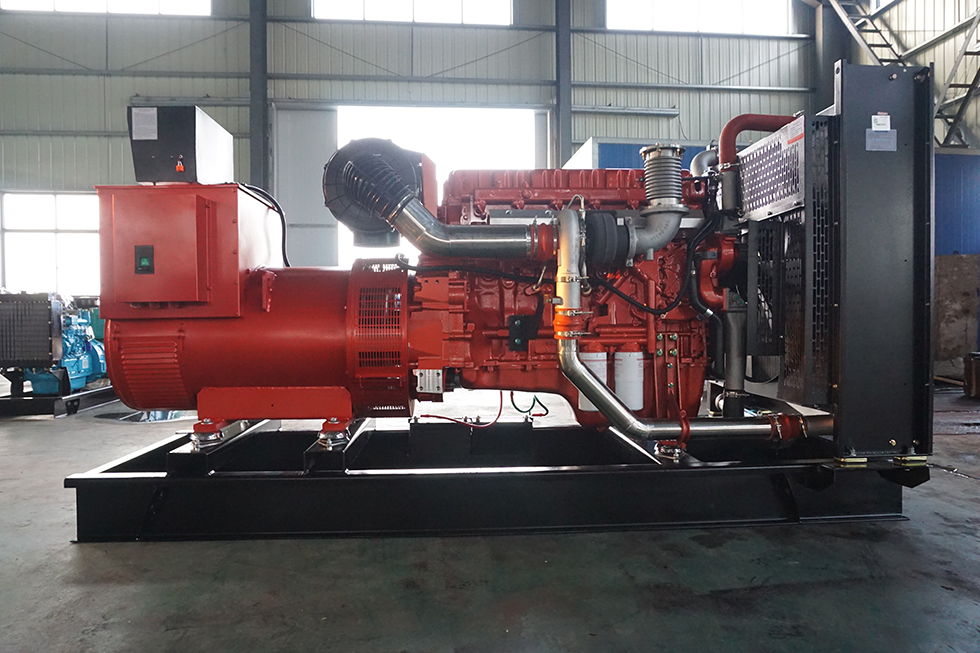 YC6K570-D30玉柴400KW柴油發(fā)電機組報價