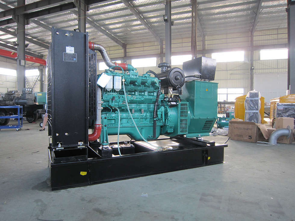 YC6B155L-D21玉柴100KW柴油發(fā)電機(jī)組報(bào)價(jià)