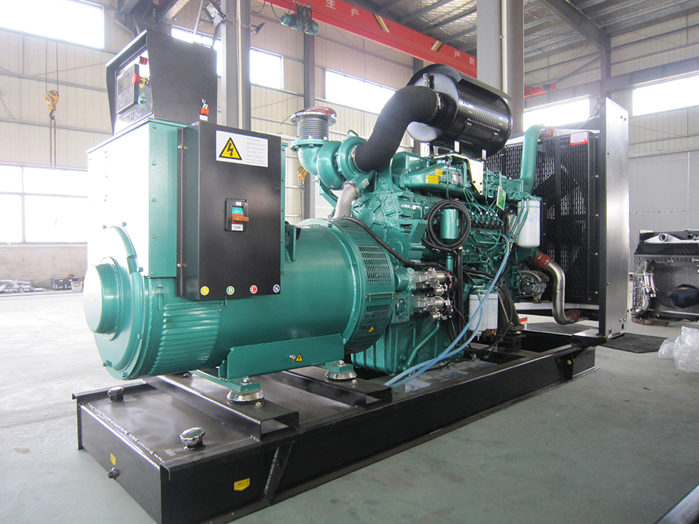 YC6TD780L-D20玉柴500KW柴油發(fā)電機(jī)組報(bào)價(jià)