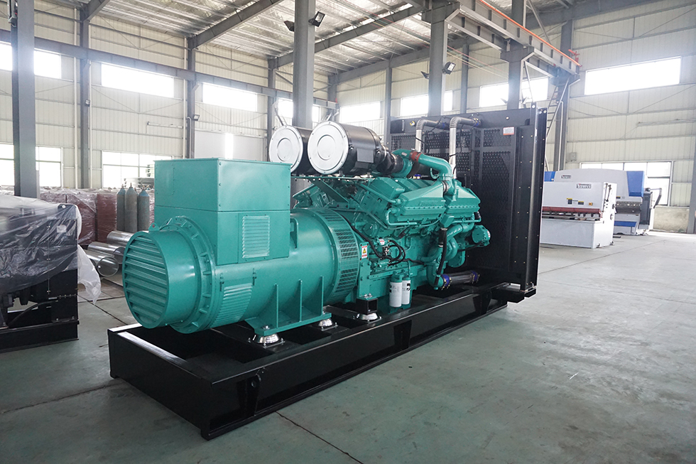 KTA38-G9重慶康明斯動力配套1000KW柴油發(fā)電機組報價
