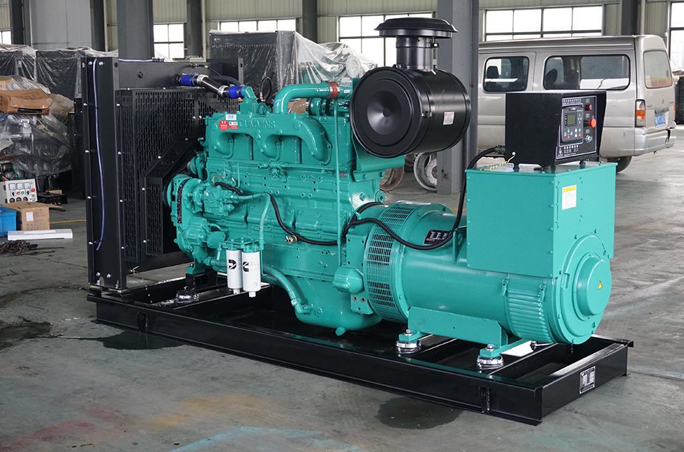NT855-GA重慶康明斯動力配套200KW柴油發(fā)電機組報價