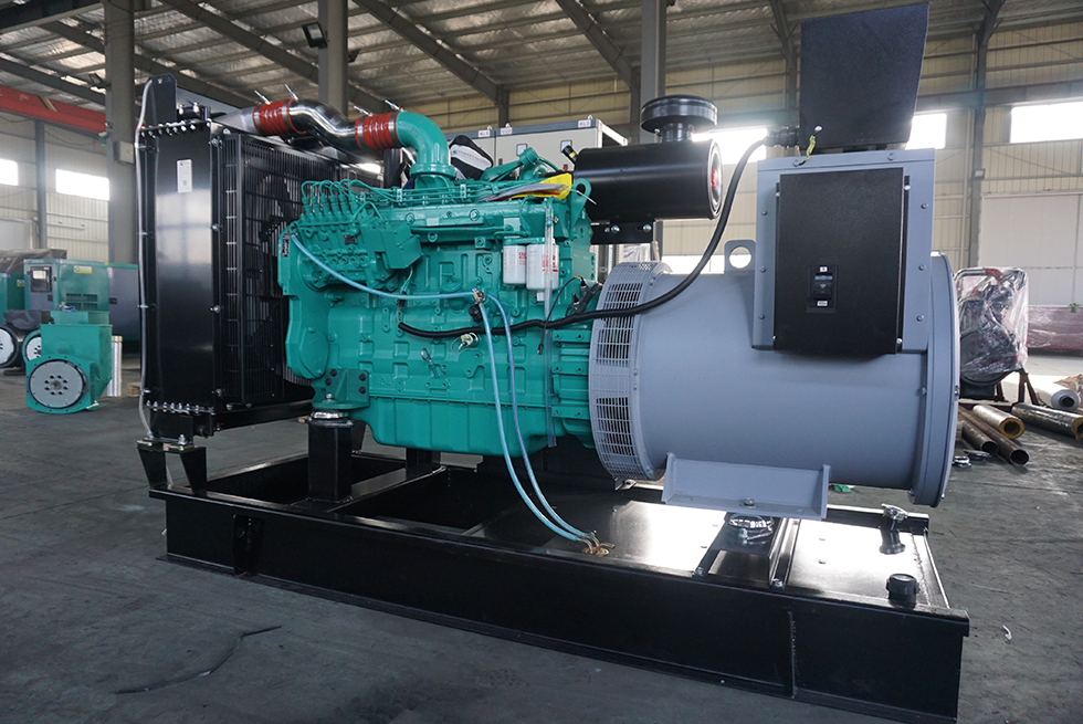 6CTAA8.3-G2東風康明斯動力配套150KW柴油發(fā)電機組報價