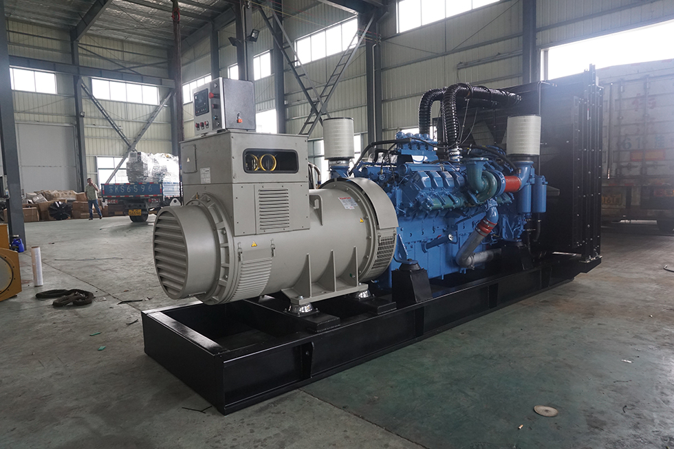 16V4000G23進(jìn)口奔馳1500KW柴油發(fā)電機(jī)組報(bào)價(jià)